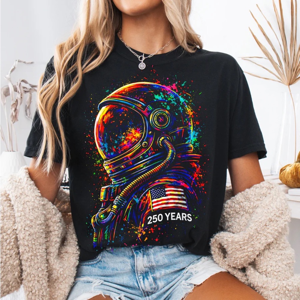 250 Years American Astronaut S M L XL NEW made to order black graphic tee unisex
